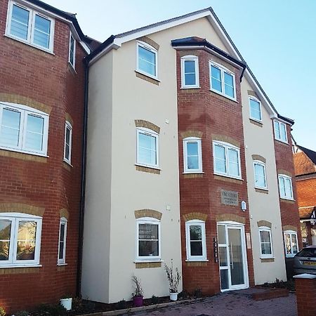 Ybc Court, Aldershot Διαμέρισμα Εξωτερικό φωτογραφία