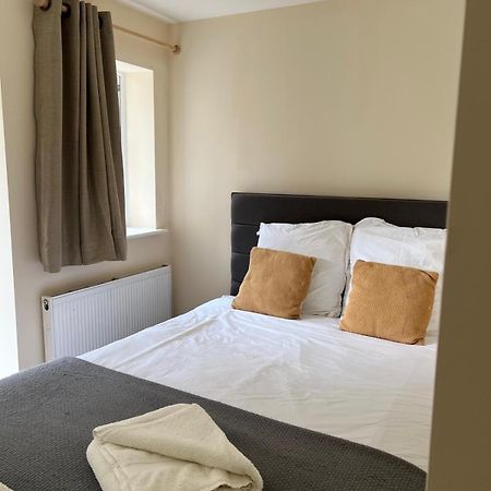 Ybc Court, Aldershot Διαμέρισμα Εξωτερικό φωτογραφία