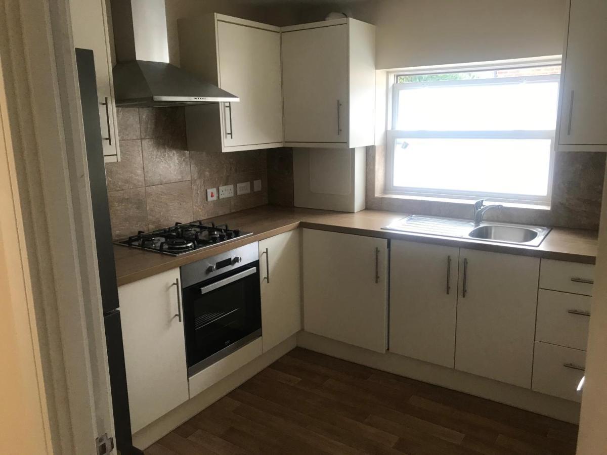 Ybc Court, Aldershot Διαμέρισμα Εξωτερικό φωτογραφία